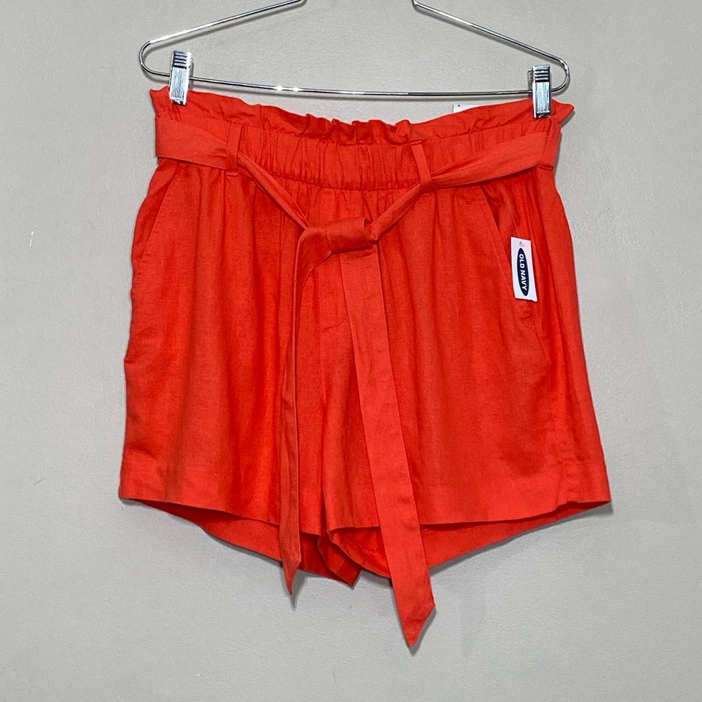 Old Navy || Shorts Orange Pleated Pockets Elastic Waist Cloth Belt Sz 6